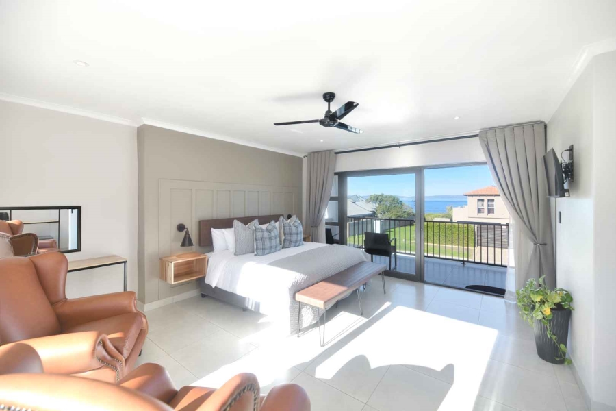 9 Bedroom Property for Sale in Westcliff Western Cape